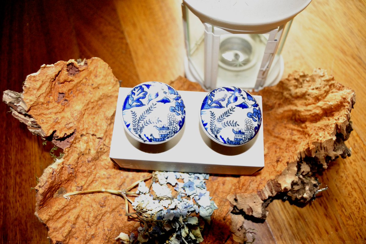 evavolley's tweet photo. 2X tiradores de puerta o cajon Zara Home ceramic door drawer knobs new https://t.co/CG58jE988v vía @eBayESP https://t.co/7eTXffnOQP