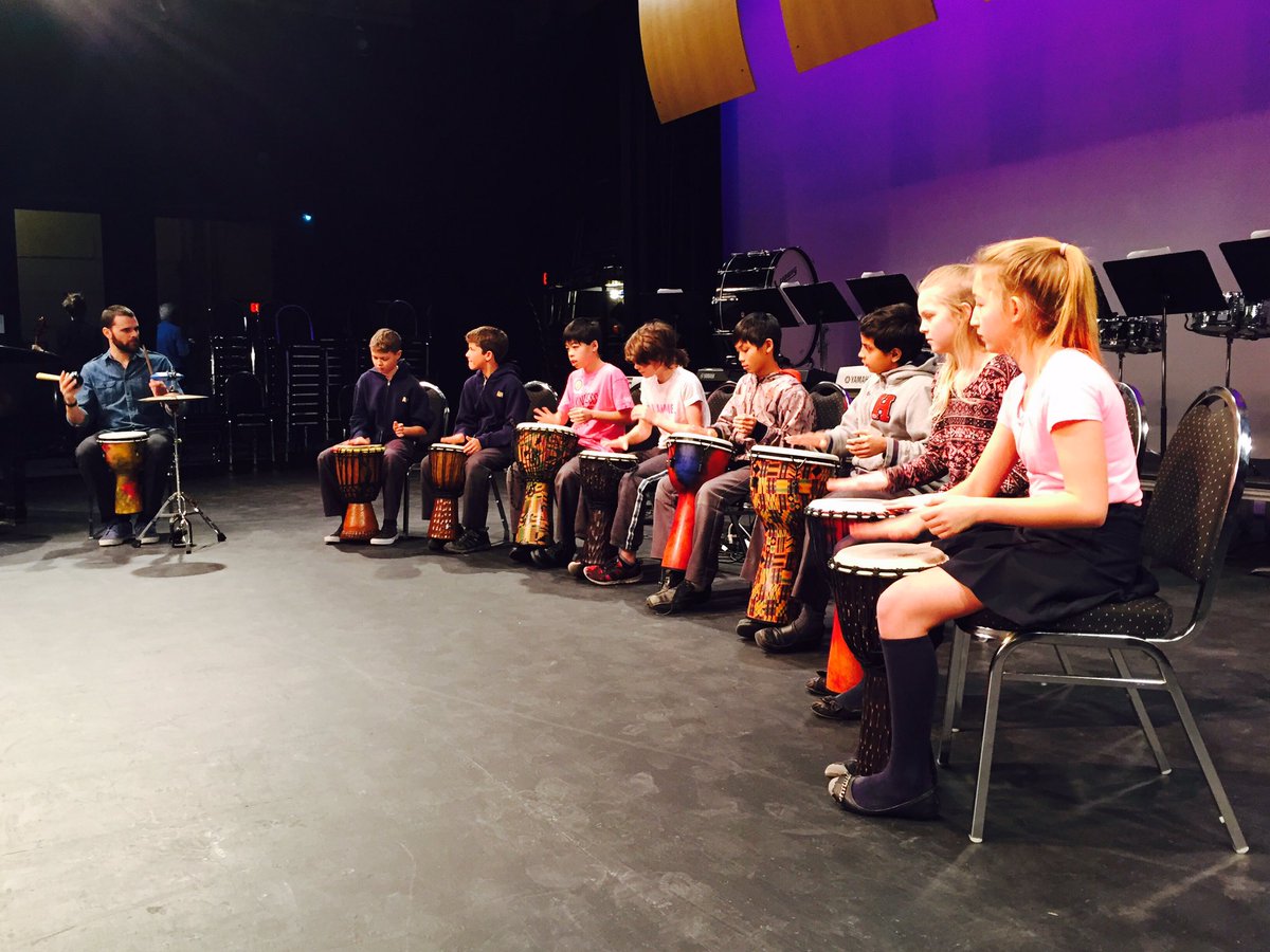 ckuhn26's tweet photo. One Love #musicshow #2016 #percussion @aberdeenhallPS https://t.co/3T4pDr4E5p
