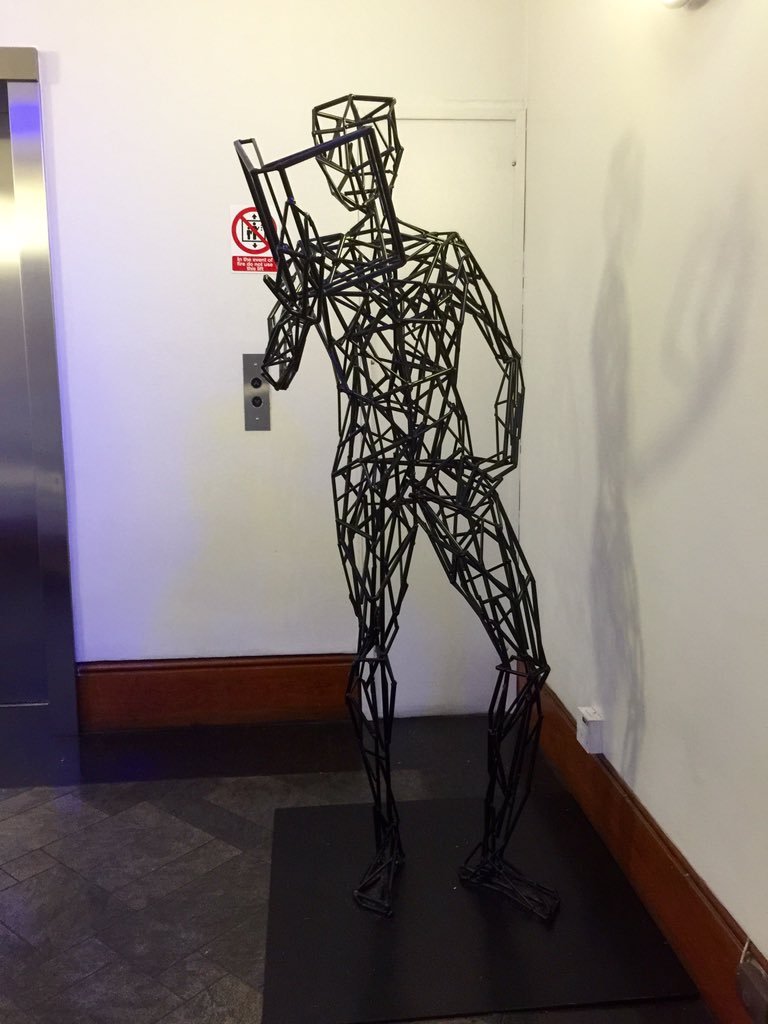BMMarketer's tweet photo. Loved this statue at today's @MarketingB2B #B2BInProf. That's just how I stand when I read a book ;-)
#amreading https://t.co/Ff36mYtv2q