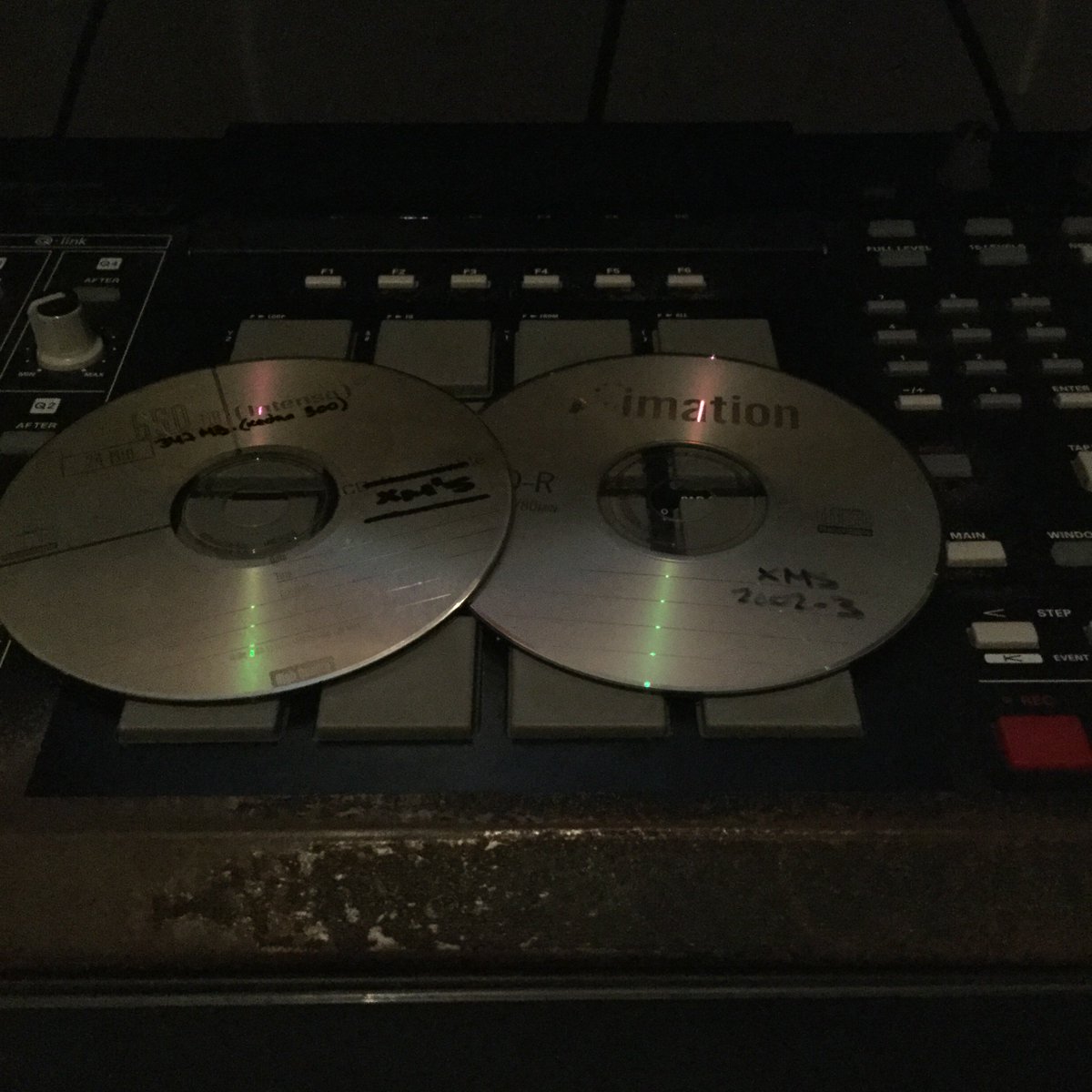 Esto me ha hecho feliz esta tarde: he encontrado unos backups con todos mis proyectos de la época tracker 99-03