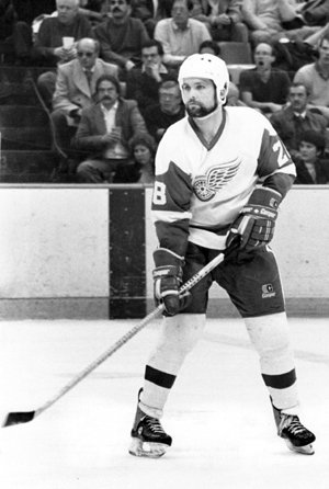 LetsPlay_Hockey's tweet photo. Candidates announced for 2016 Reed Larson Award (top senior defenseman in MN HS hockey)
https://t.co/bKqvgw6lGl https://t.co/jGpo11IR6x