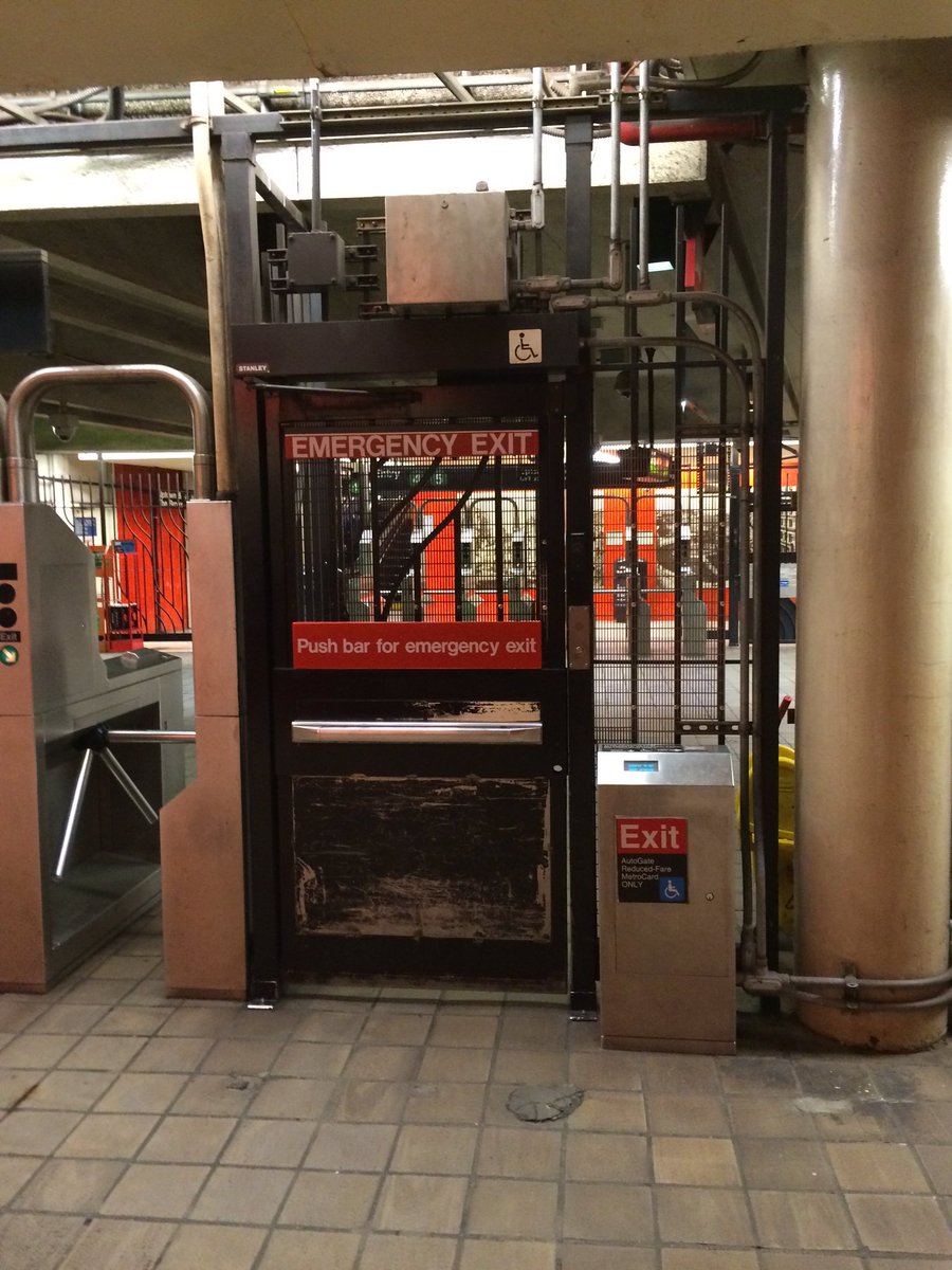 Public services conversation on subway field-trip looking for unintended use #vergenyc  #elasticity