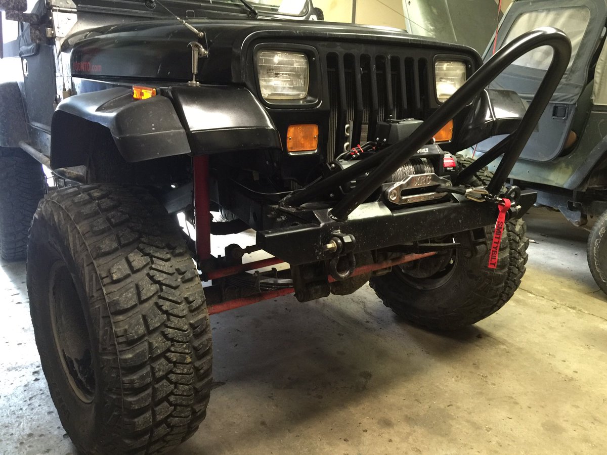 younto_offroad's tweet photo. Installation Success! @smittybiltusa @THEJeepMafia @Elite_Customs_ @jeepsjeepsjeeps @NewKindOfClown @JPFreek #younto https://t.co/ZZiHQvAPWM