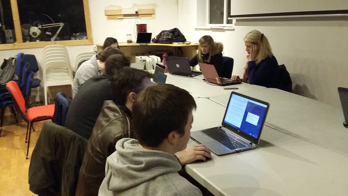 djangogirlsbel's tweet image. #LearningJavascript @nodeschoolbel @djangogirlsbel