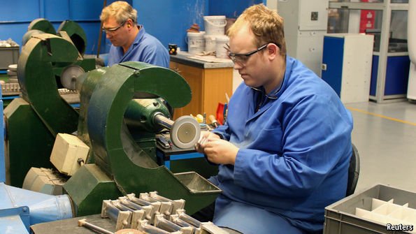 TheEconomist's tweet image. The IMF weighs in to Britain&apos;s &quot;productivity puzzle&quot; econ.st/1QEjTd2