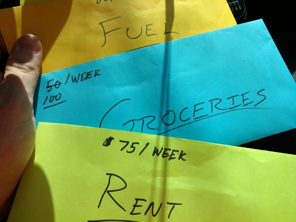 wanitakellyhere's tweet image. RT BlackSheepDlr It's payday...time to bust out the #envelopesystem #BlackSheepDollar #personalfinance #BudgetOnTr…