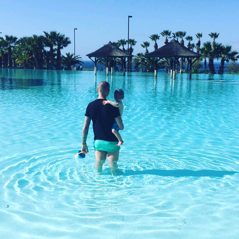 Jake_Graydon's tweet photo. February vibes with my babes 💙 https://t.co/b5zMZ766hV