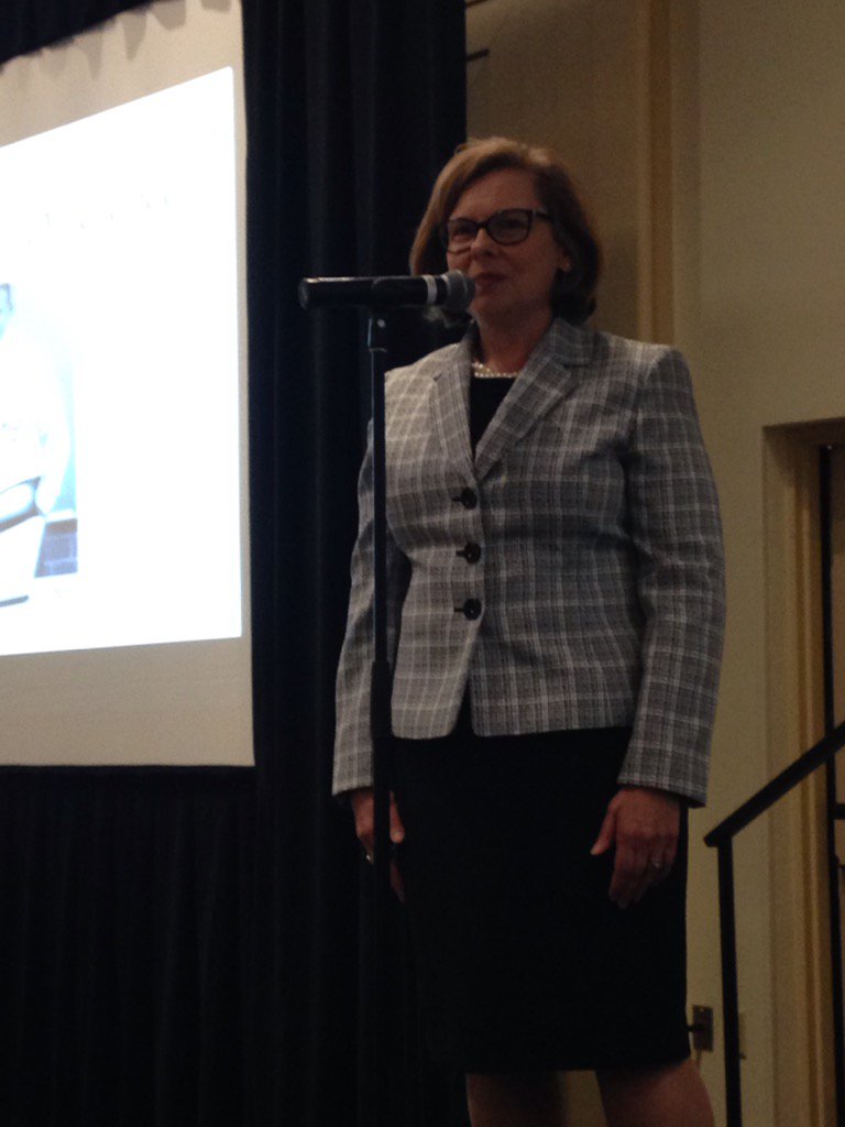 angela_rossbach's tweet photo. Great way to end the day - storytelling from Commissioner Dianna Wentzell! #csdecoherence2016 https://t.co/60DdL3D9yR