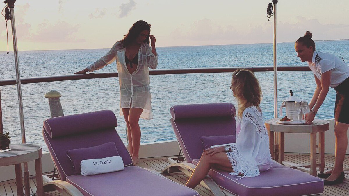 LiveExclusively's tweet photo. RT https://t.co/AovH2hBpf6 Nothing can beat the sunsets in the #caribbean especially onboard StDavidYacht #onelif… https://t.co/C5FgfvkJe8