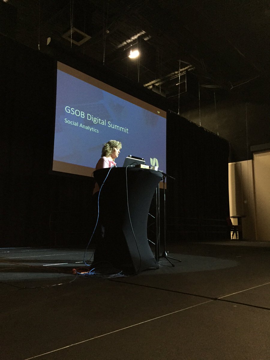 GSOBTsummit's tweet photo. Shelley Piraino welcomes guest speaker Jeff Gibb from Simply Measured. #GSOBDMS16 https://t.co/84T1nIJHis
