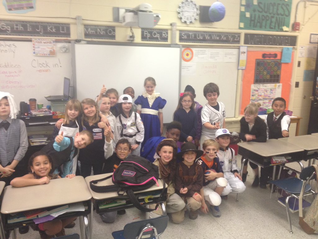 missffrench's tweet photo. Yesterday was Hall of History. The kids were adorable! #ECSLearn #HHELearn https://t.co/77vhd2WDsg