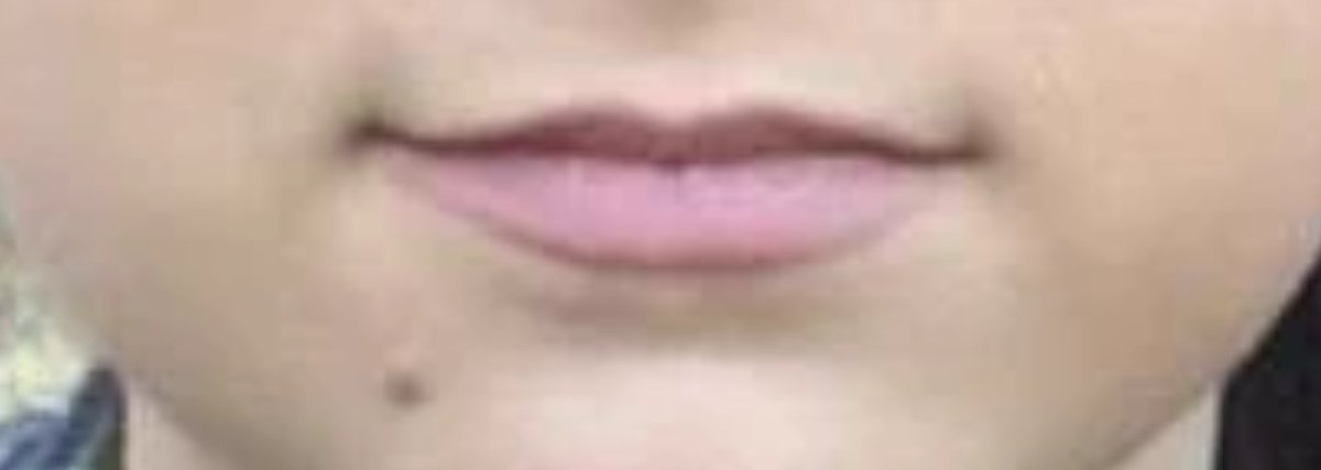 Babgonewildz's tweet photo. I swear to god you don't have to everrr worry about me caring about your opinion if your lips look like this https://t.co/KkwK9GbfMh