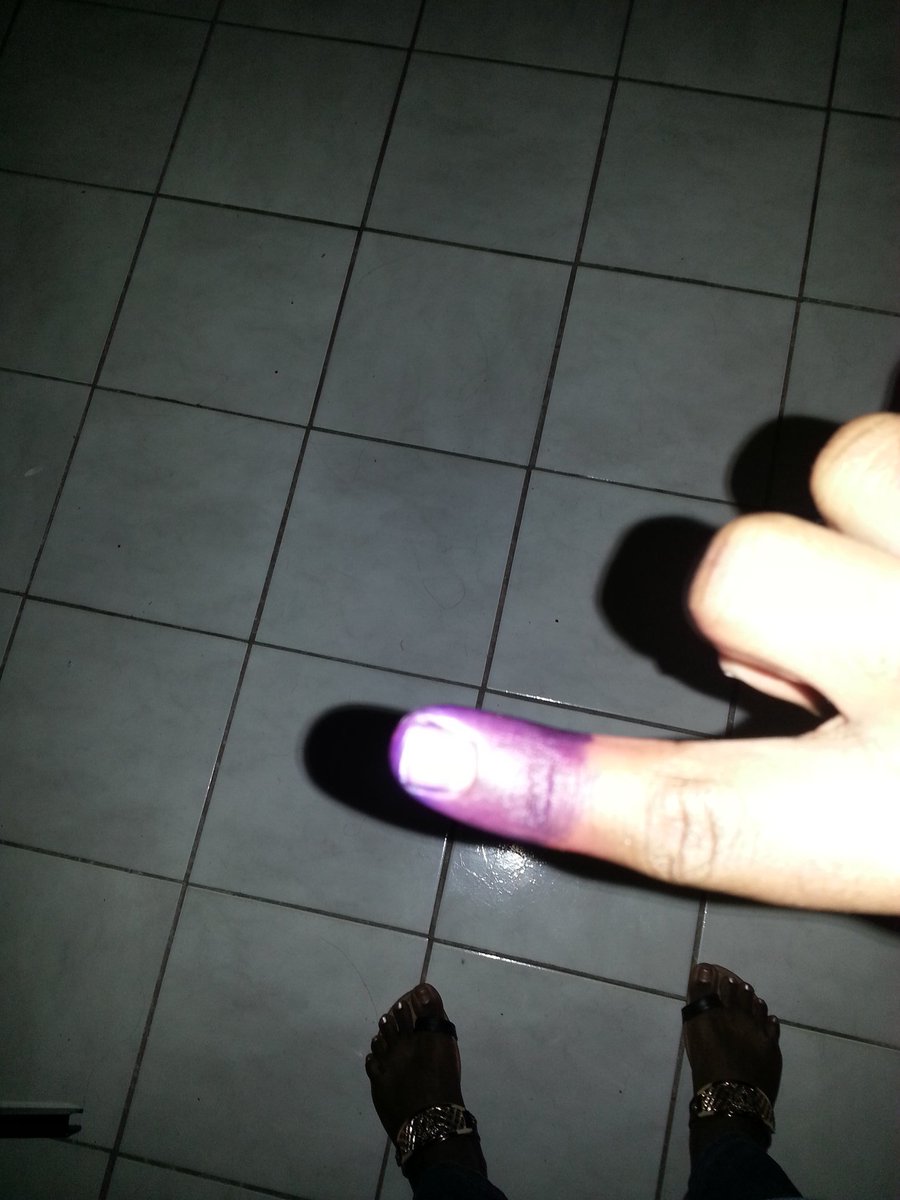 EmAVee's tweet photo. So, um... this happened in the 7:30 bells dis mawning. #firsttimevoter  #JaVotes2016 https://t.co/LSSYkDAQsi