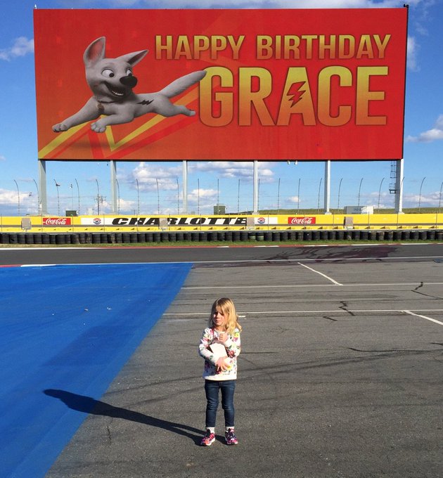 Watch Matt Kenseth's leaked NSFW photo on TwXstars