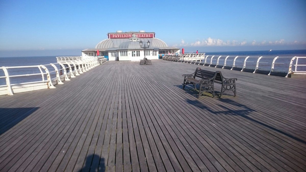 tobias_00's tweet photo. @Cromer_Pier at the end of #walk from #Weybourne Walking UK coast for charity, donate at: https://t.co/lnmD79HtSd https://t.co/l1yvSoijMh