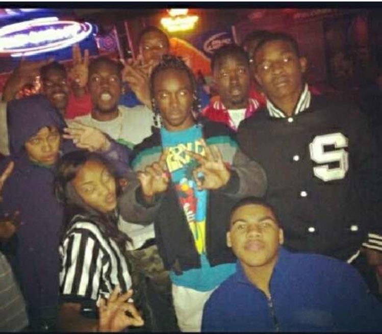 ombbloodbath's tweet photo. Free @103_craig & GMONEY #BYIP @103Emoe #NNN #MyDawgs πͺπ½ https://t.co/1P8gnOBxUU