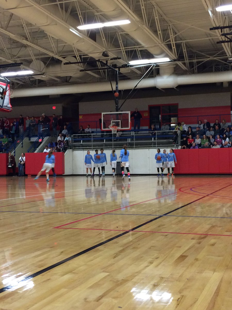 Okc_storm's tweet photo. Varsity Girls getting ready for their first game of regionals against the St. Louis Patriots. https://t.co/GcLKDWMQTk