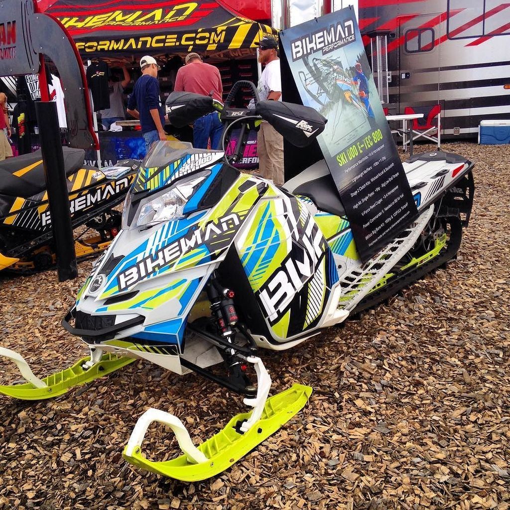 SnowmobileFotos's tweet photo. #Snowmobile Foto: By Instagram blownconcepts https://t.co/vt6QTPwB8b #bikemanperformance #blownconcepts #snowmobil… https://t.co/k3iAesGcKK