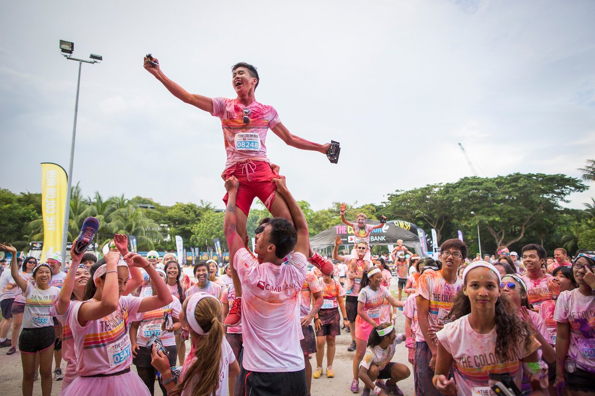 TheColorRunSG's tweet image. Willing to do anything for a packet of color powder. Color runners are always the best!