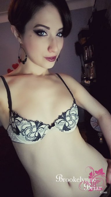 I'm   on #MyFreeCams 😉 https://t.co/byJBmit11I PVT show available!  Get my #SnapChat, videos, #Skype<a href="/tag/myfreecams"class="tags">#MyFreeCams</a><a href="/tag/snapchat"class="tags"><span>#snapchat</span></a><a href="/tag/skype"class="tags"><span>#skype</span></a><a href="/tag/tmblr"class="tags"><span>#tmblr</span></a>