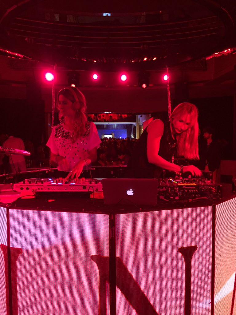 .<a href="/Cataspinetta/">dave siirtola</a> <a href="/Pulidem/">Dem Puli</a> sonando ahora en #estilovitamina <a href="/alcortashopping/">Alcorta Shopping</a>, #fiestamuyalcorta #estilovitamina