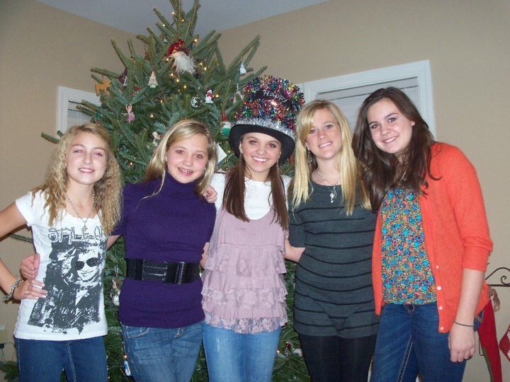 maddieperk44's tweet image. #seniorvideo