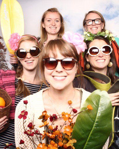 koolPartyRental's tweet photo. #EventPlannerTips. 9 ways to make the most out of #PhotoBooths. https://t.co/RDz7ThZXWK https://t.co/jYLHPzctPo