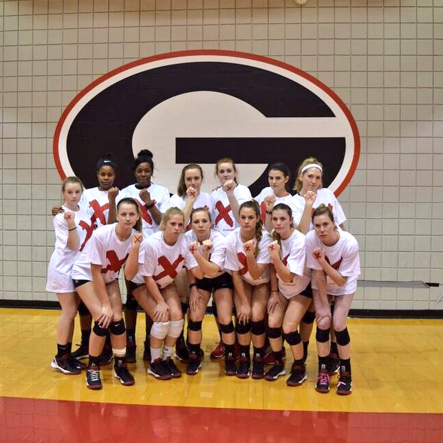 UGASAAC's tweet photo. @UGAVolleyball supports @enditmovement ❌ https://t.co/LKUHDblLYJ