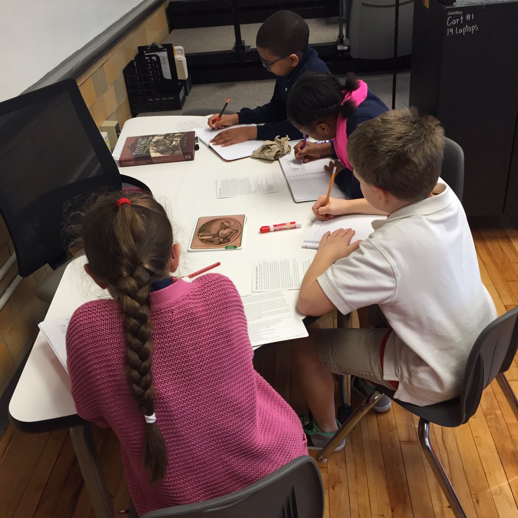 MonikaSF1's tweet image. These students chose an African American hero to become an expert on and teach friends! @WBinstruction @MrHilbelink