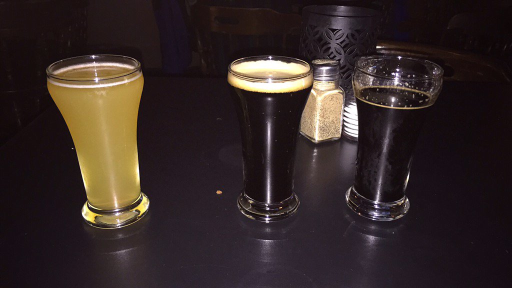 MTDELI's tweet photo. Sitting a Mamas sampling some of this great brew.  #drinklocal https://t.co/5iidhX0Zx2