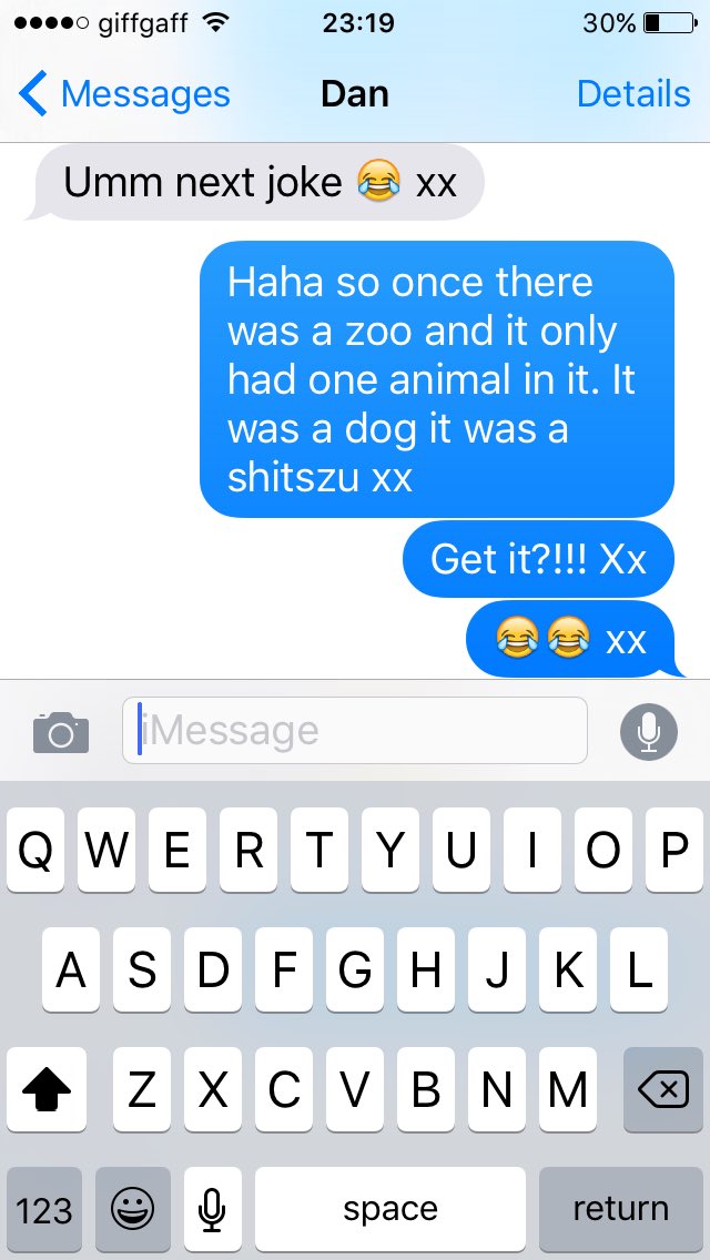 lauren124567's tweet photo. @dangreathead my banter is so strong!! I just had to share this moment with the world 😂 https://t.co/LUP8QqBSXp