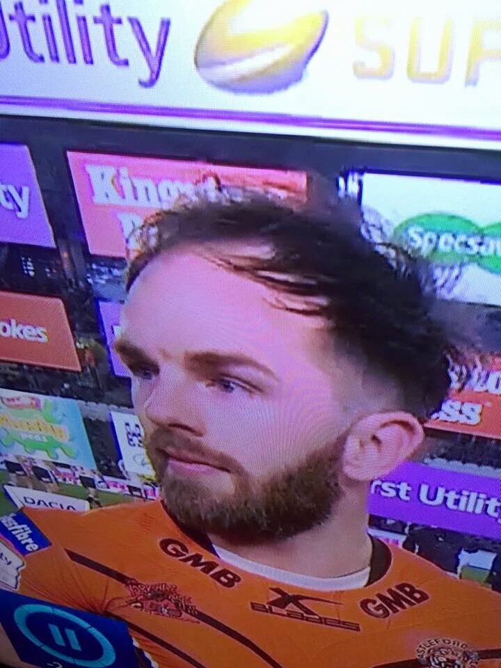 jamiefoster22's tweet photo. Barber - What you after mate? 
Gale - Just wreck my life please.
Barber - done mate https://t.co/2LRt1i9yvy