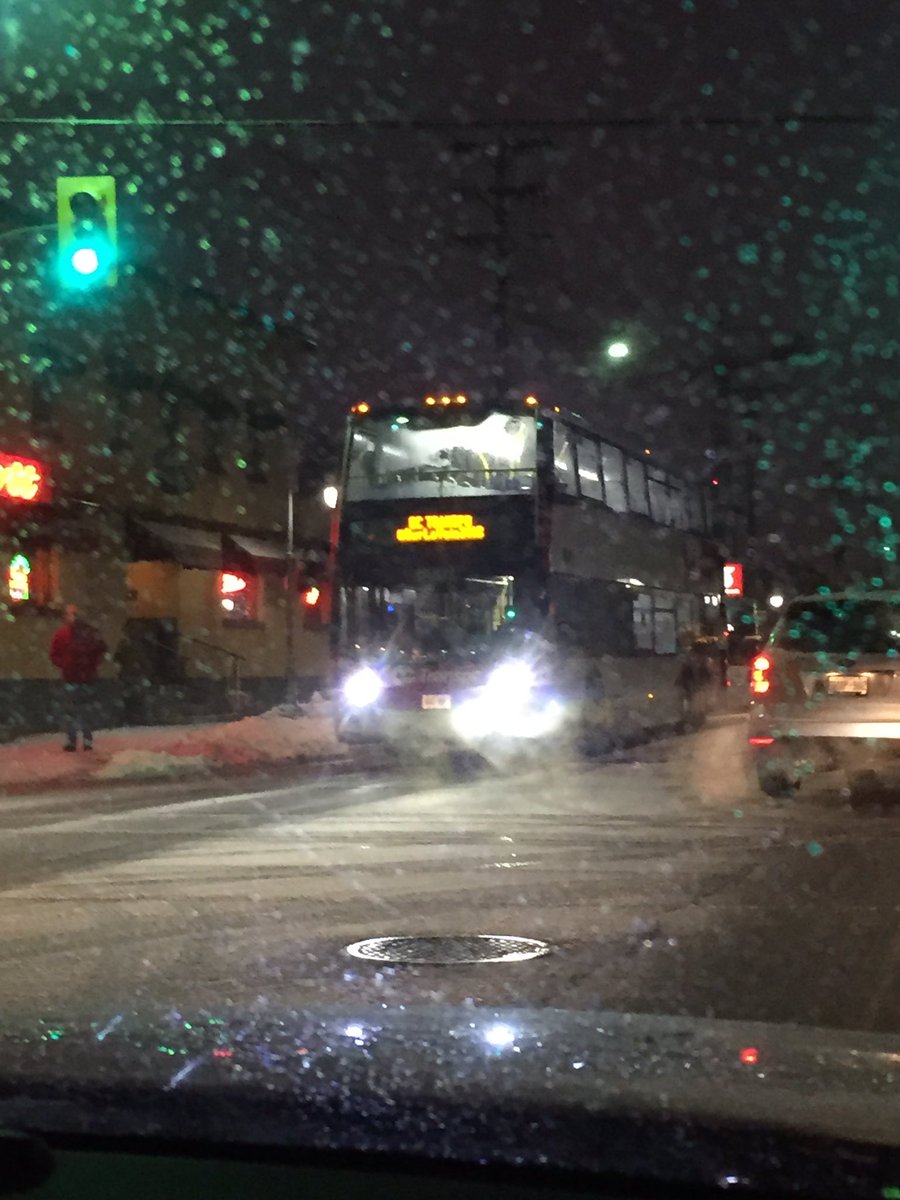 _jmackinnon_'s tweet photo. @OC_Transpo empty buses coming down Preston? Preston not designed for that! #notpartoftheplan #OnTrack2018 https://t.co/7Xe9RBCaoC