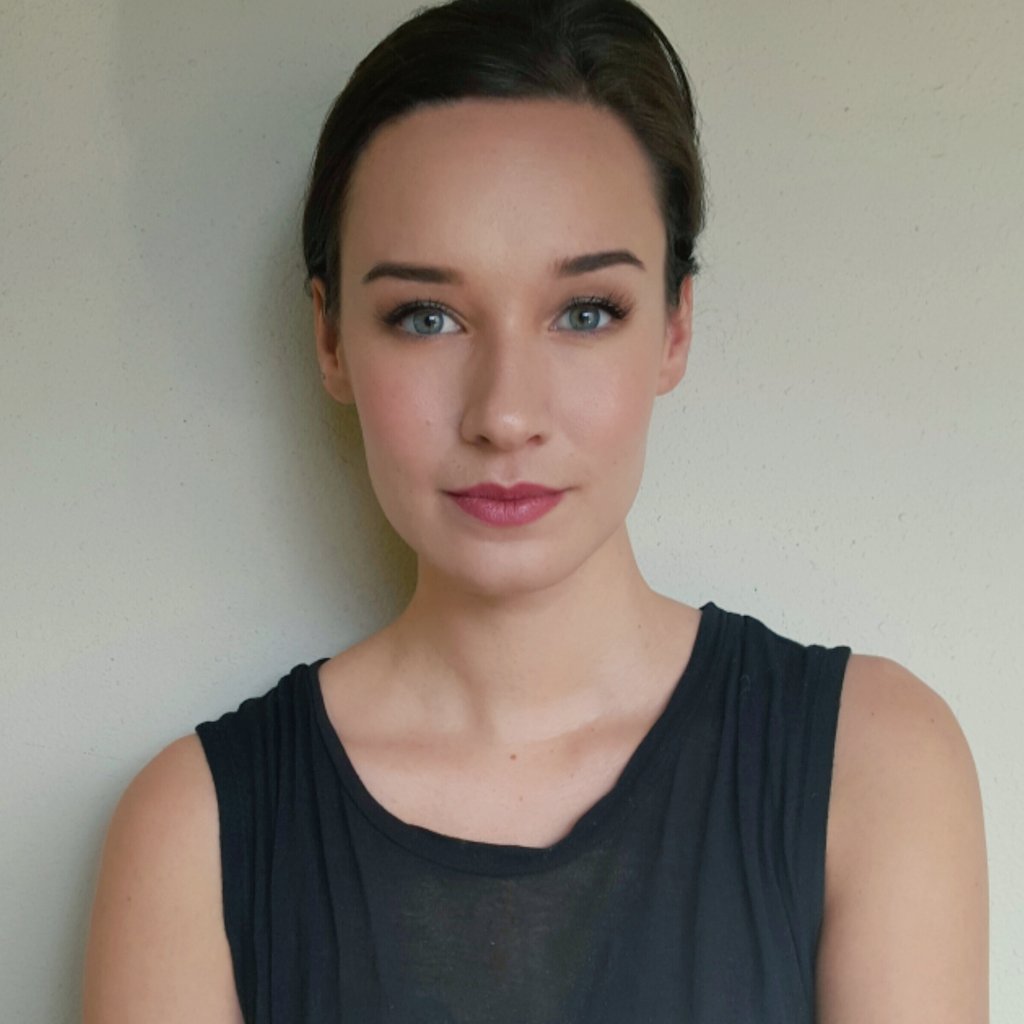 LynnYeeMakeup's tweet photo. Natural beauty using @MAKEUPFOREVERUS ultra HD foundation https://t.co/GSxACLRTJw