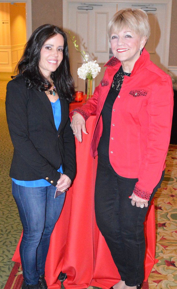 WstmrlndSymphny's tweet image. Shine bright at Denim &amp;amp; Diamonds April 2! WSO's casually elegant fundraiser at the #Greensburg Country Club