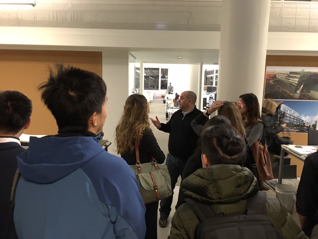 iitAIAS's tweet image. Thanks to @GenslerOnWork Chicago for hosting tonight's Firm Tour! #iitAIAS