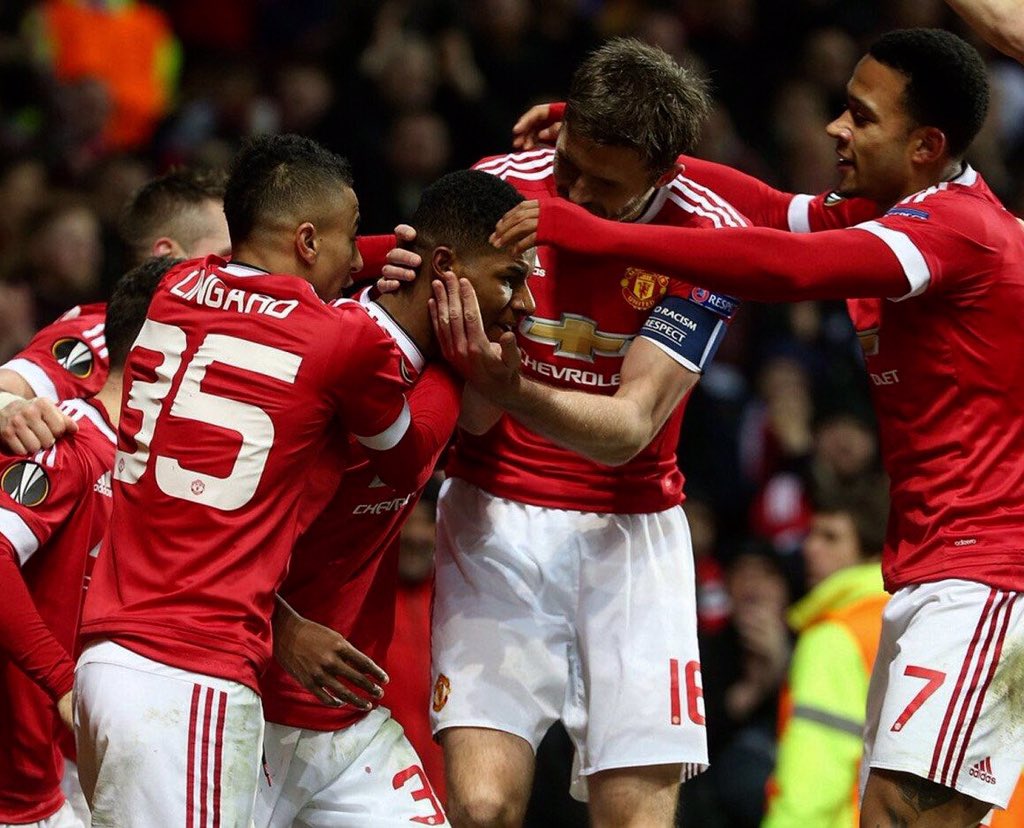 D_DeGea's tweet image. Well done lads! What a comeback! What a night Marcus! Gran remontada! Vaya noche Marcus! ⚽️⚽️ @ManUtd