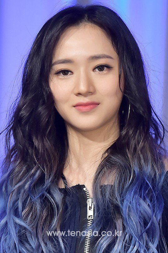 girlgroupspics's tweet photo. ladies code ☆ sojung https://t.co/2TjpEe2ZH4