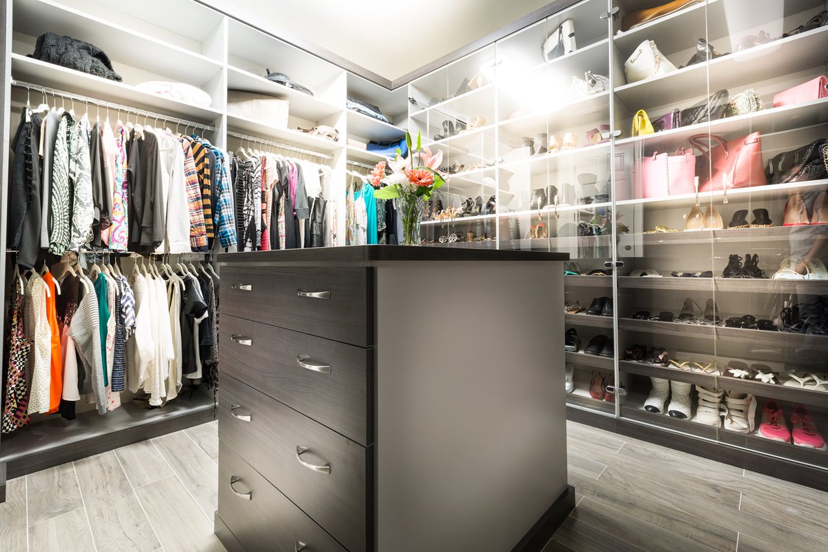 ClosetFactory's tweet photo. What Type of Closet Are You? Take our #quiz! ==> https://t.co/OUu62aTp7T #interiordesign https://t.co/UROohZ7I5p