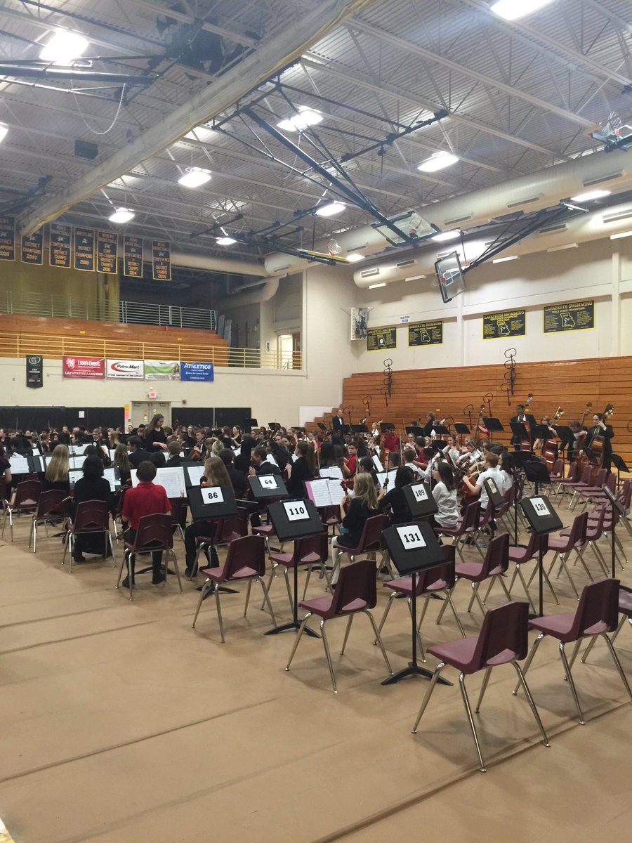 schottangie's tweet photo. Lafayette quadrant MIOS Concert #gatorsrepresent https://t.co/A72E0cgs8n
