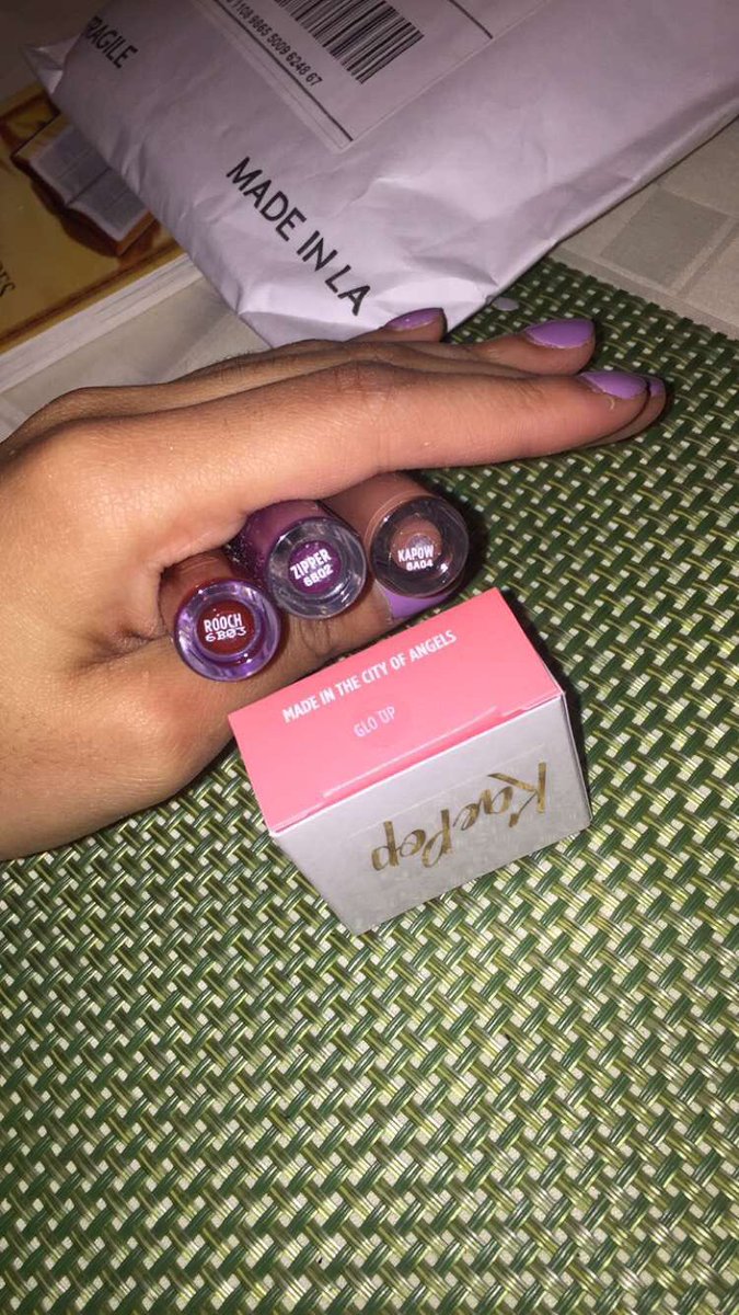 notmyfor_tay's tweet image. #pressy #colourpop #KaePop 😍😍😍