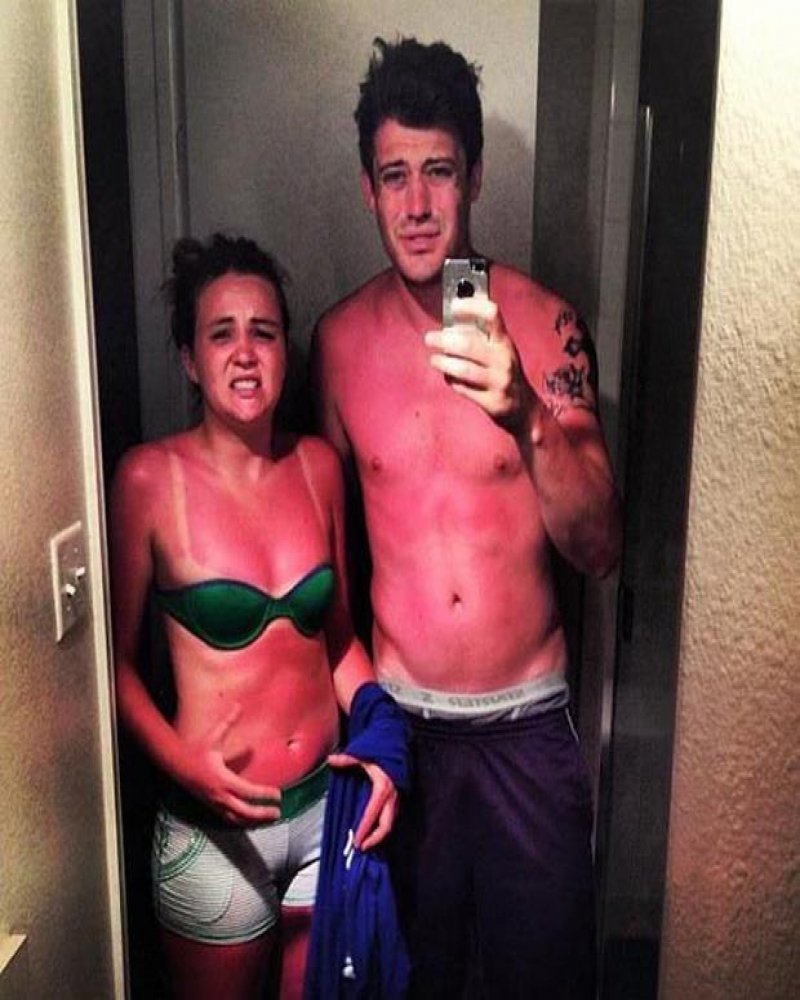 IndianaFitClub's tweet photo. #springbreakfail - don't let this be you. Just $4 for 15-minute bronzing bed tans at IFC! https://t.co/SZNnv7O66C