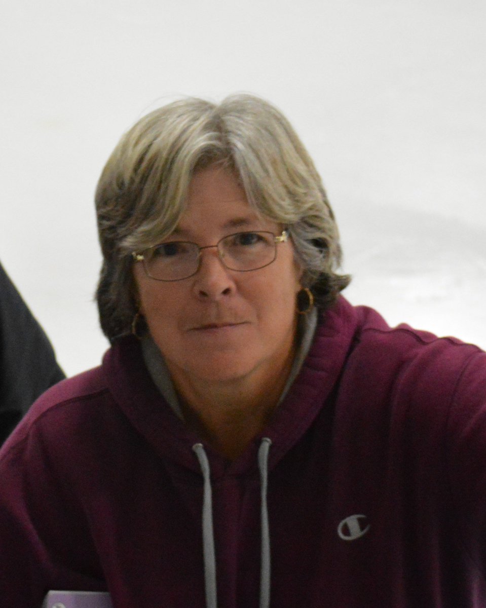 VikingsJrA's tweet photo. @VikingsJrA players would like to say Thanks 2 Charlene! https://t.co/vUy9OWn4cD