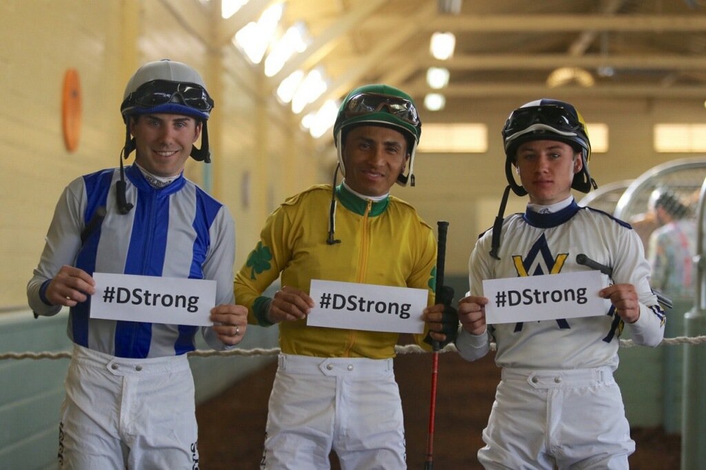 AlexisCGarske's tweet photo. Re-tweet #dstrong to put a smile on the face of a child in need! #DorianMurray #hero https://t.co/ejTXPyw9cX