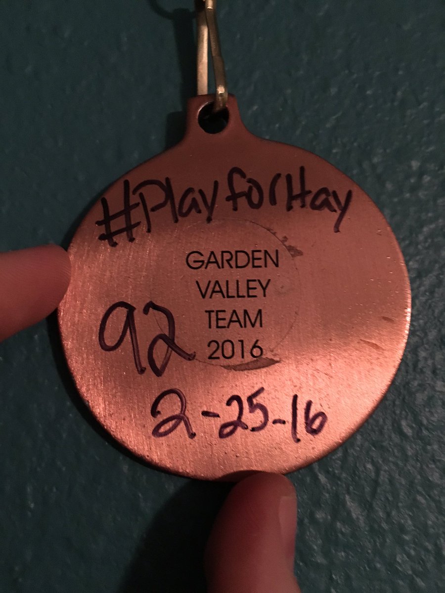 haleymm1214's tweet photo. Today was such a good day😊⛳️ #3rdPlace https://t.co/Wwph7H2lro