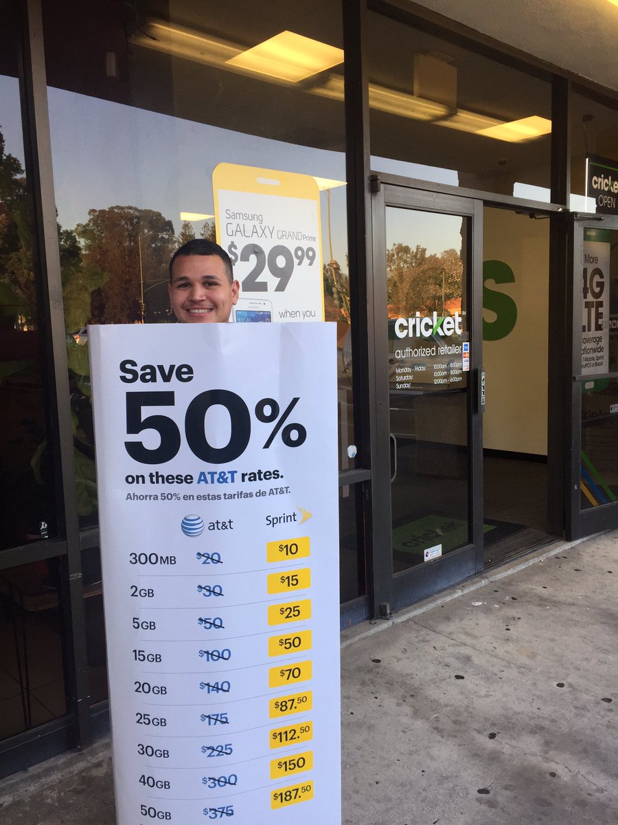 KevinMurray3's tweet photo. Save 50% at Sprint on Tully in San Jose! #sorrycricket #save50percent @marceloclaure @NorCalRetail @suehyun_chung https://t.co/ns1hUj52yK