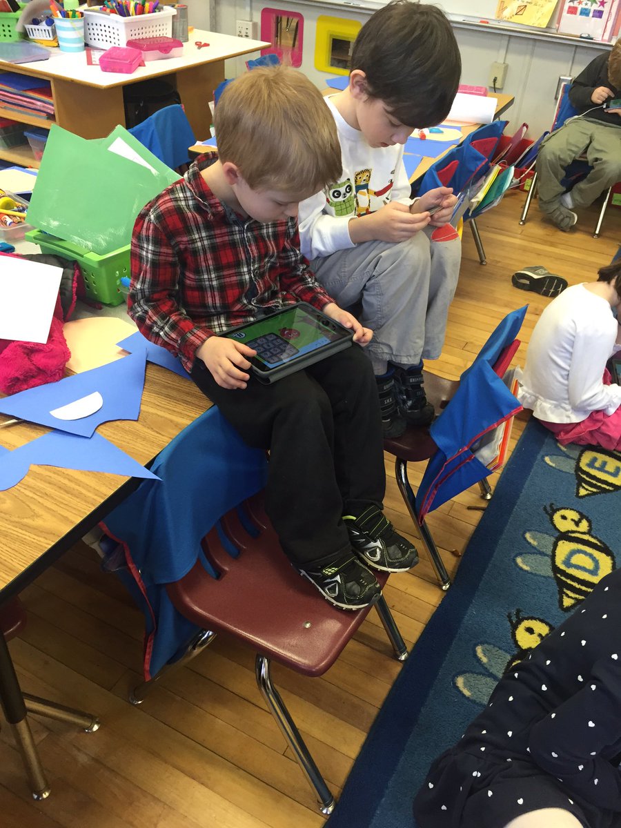 kestanfield's tweet image. #techTakeOver @MorningsideElem this morning! #EdTechFun @APSInstructTech #math #SightWords @apsupdate @ahrosser 🎉🌞