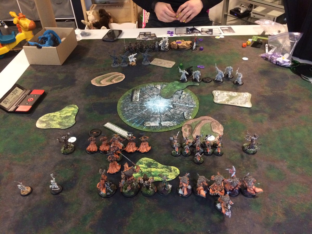 otspainting's tweet image. Game vs @joematz13 ryhas vs Goatvahna. #gamegoals