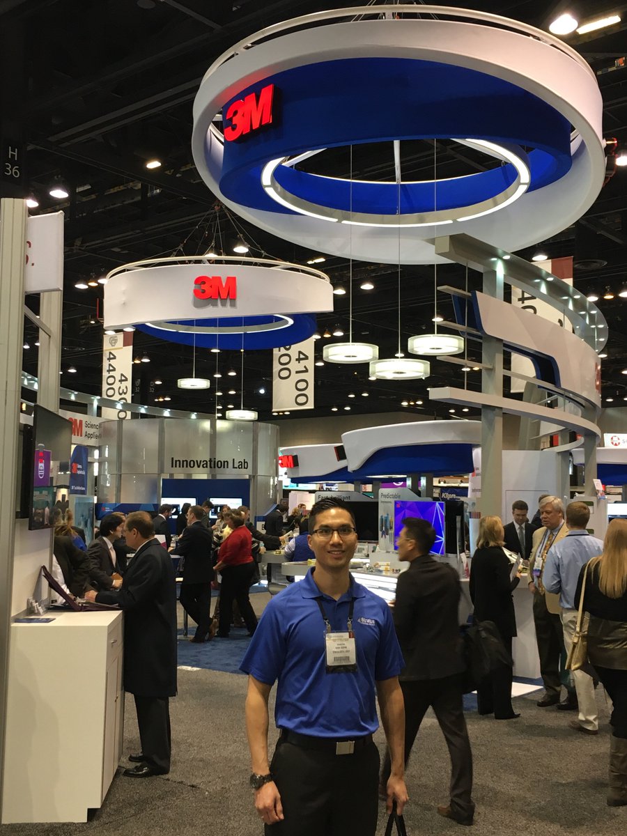 DMAcopan's tweet photo. Fantastic day at the Chicago Mid-Winter Event with Stratus Dental Group https://t.co/lP0Ii0mbrX