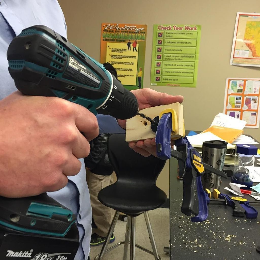 stevewclark's tweet image. Careful does it! Adjusting #3dprinted wheels in a grade 4 design project! #3dclass #t #NCKodiaks